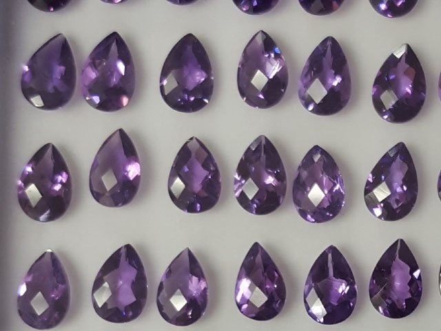 Amethyst Pears Checker Board
