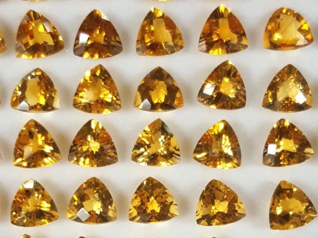Citrine Trillion Checker Board