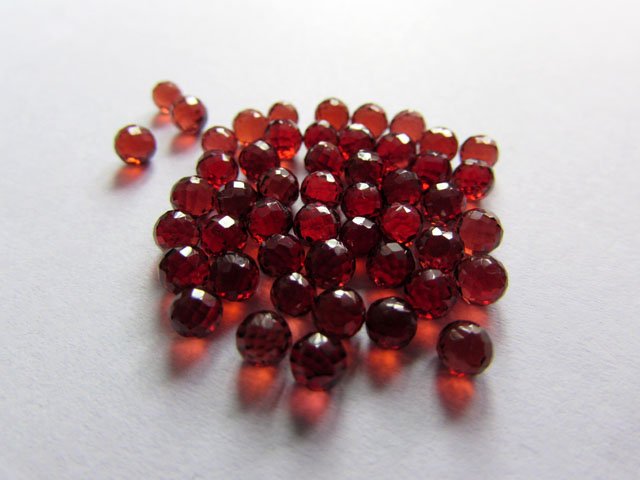Garnet Balls 